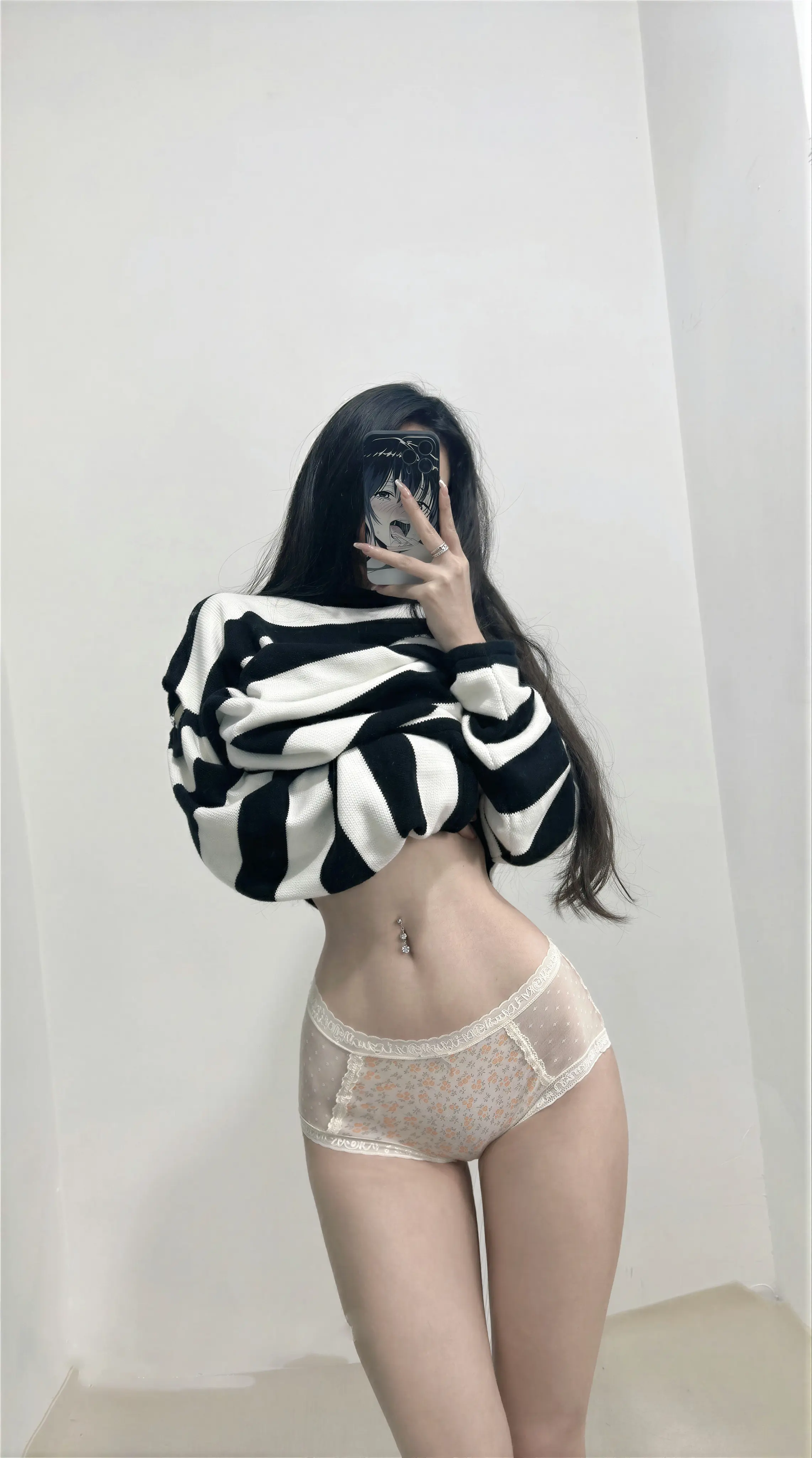 陈佩奇 – 居家碎花内内 9P